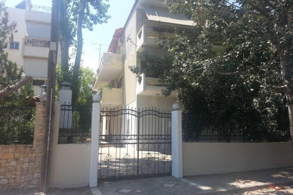 Air Conditioned Studio In Quite Garden With Barbecue Atena Exterior foto